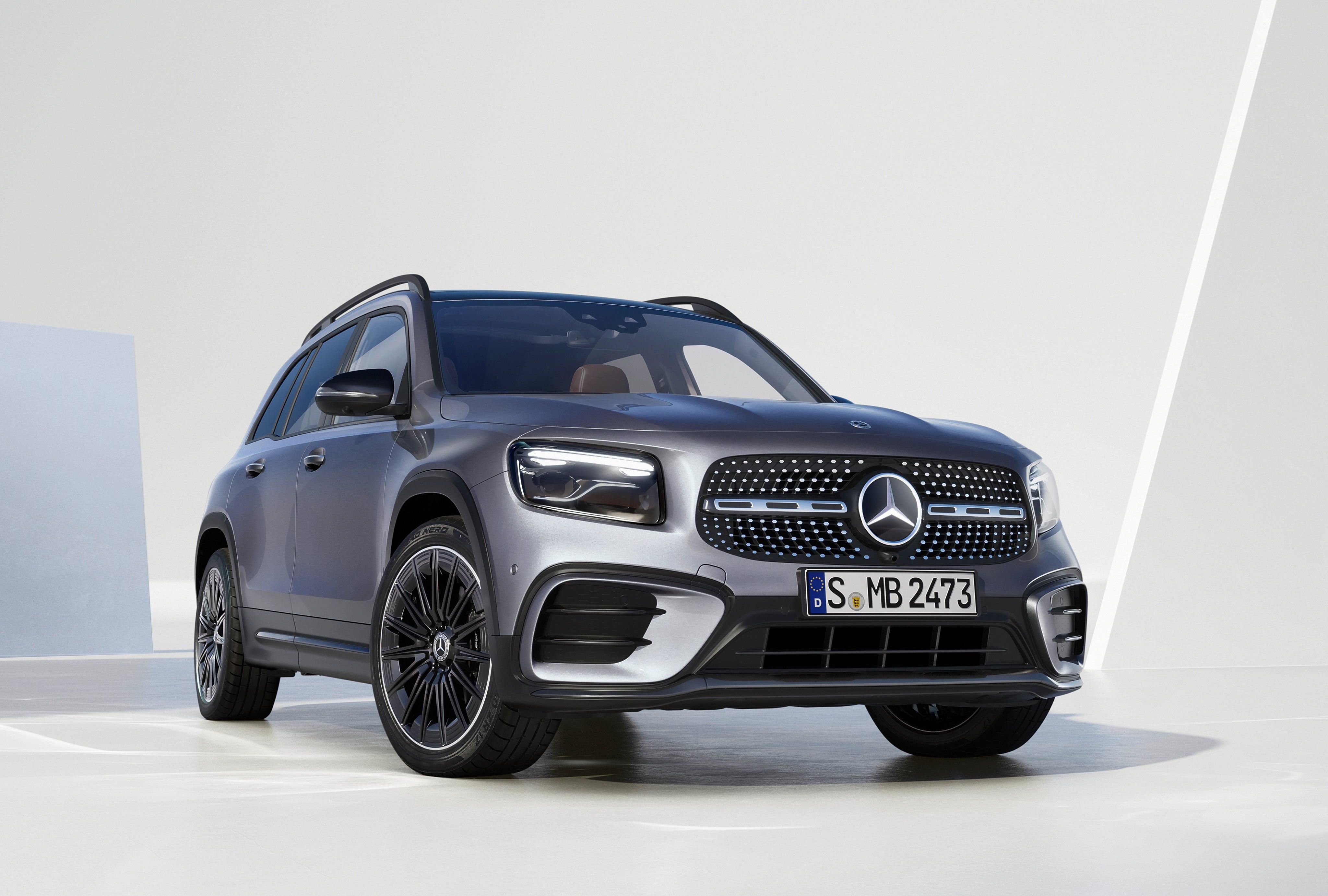 2019–2025 Mercedes-Benz GLB