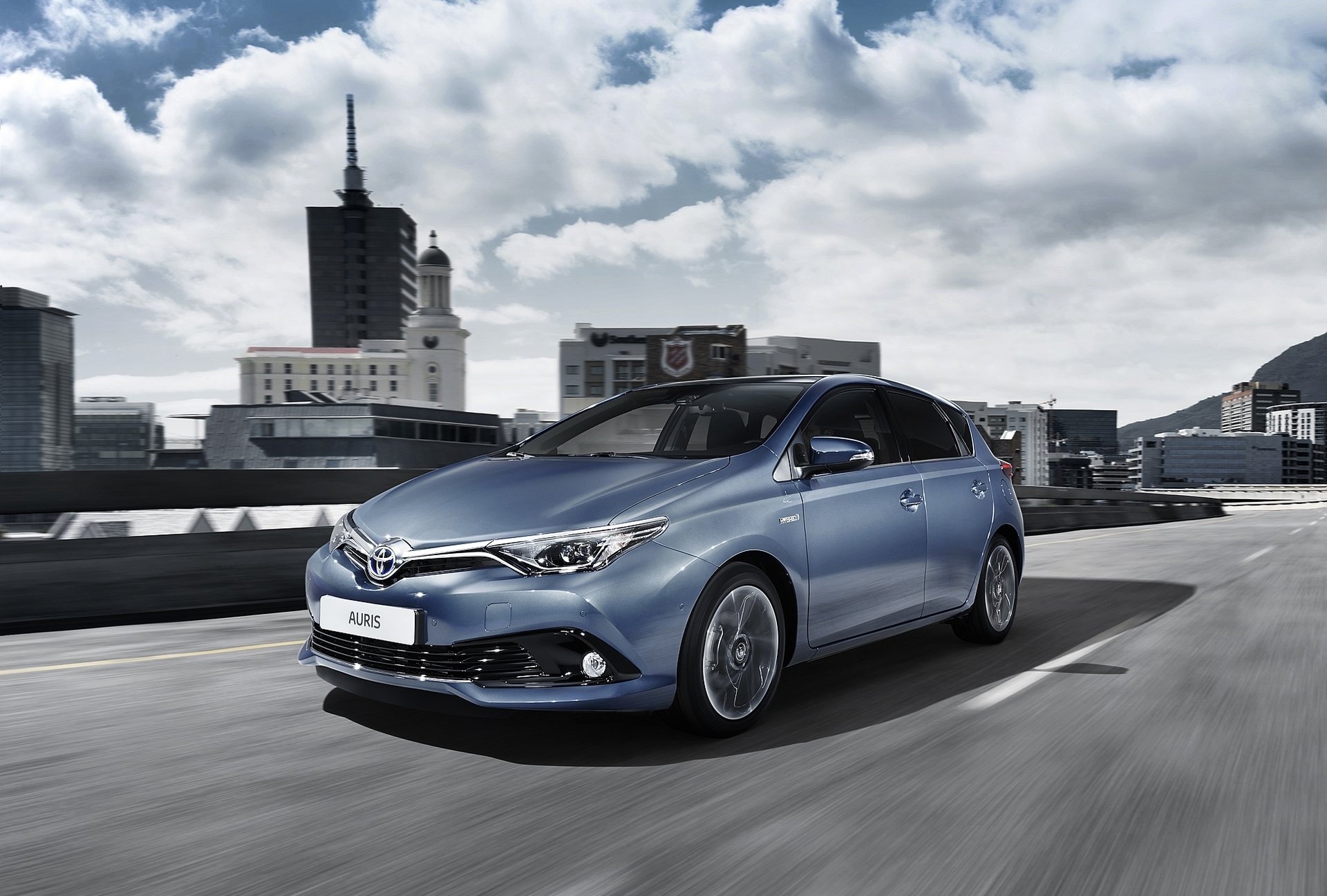 2012–2019 Toyota Auris