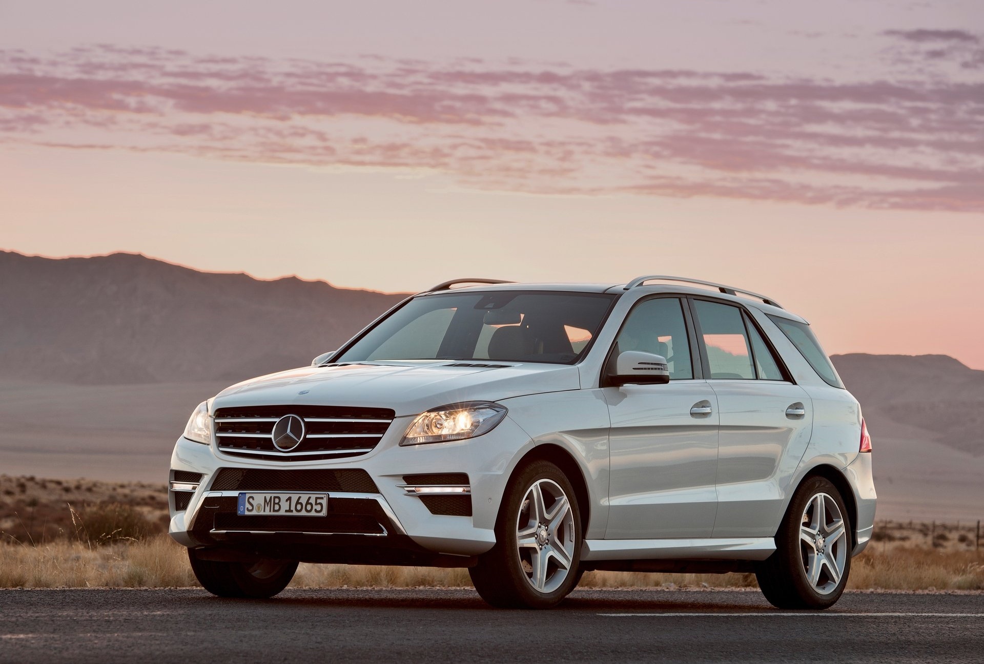 2012–2015 Mercedes-Benz M-Class