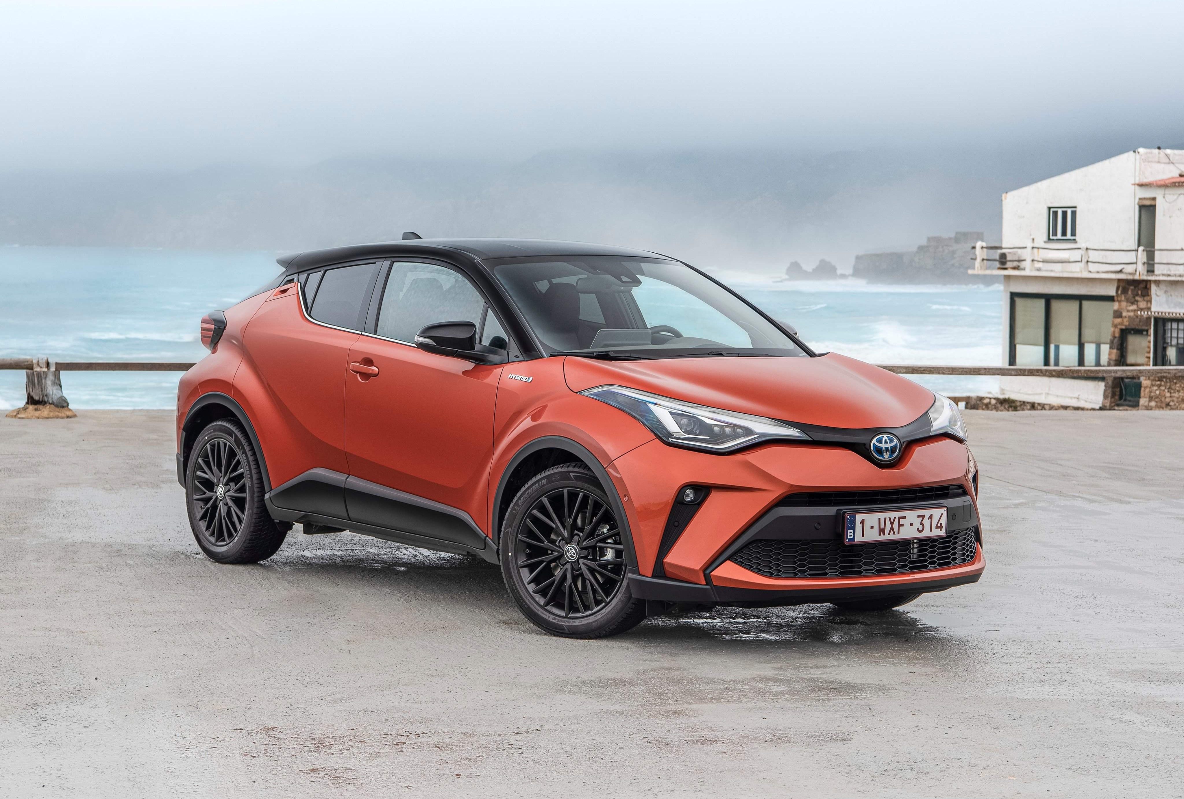 2017–2023 Toyota C-HR
