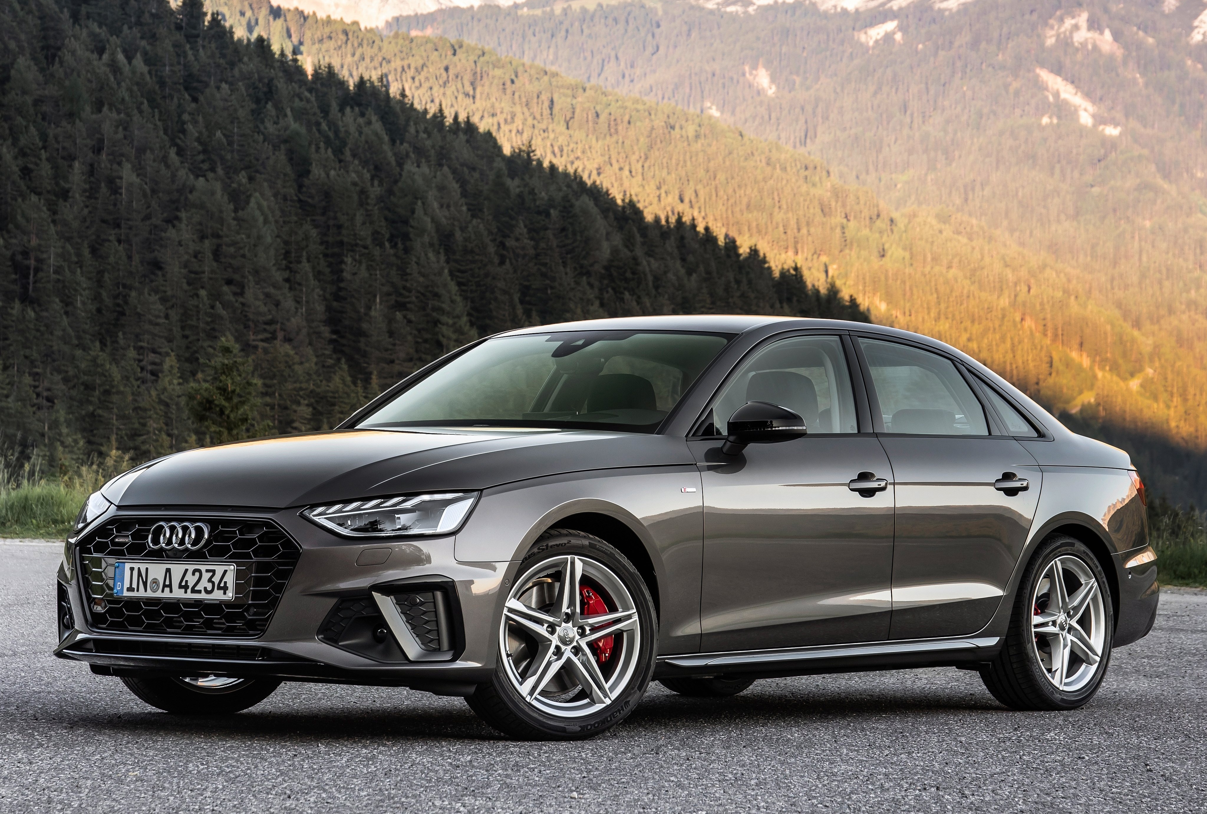 2015–2024 Audi A4 B9