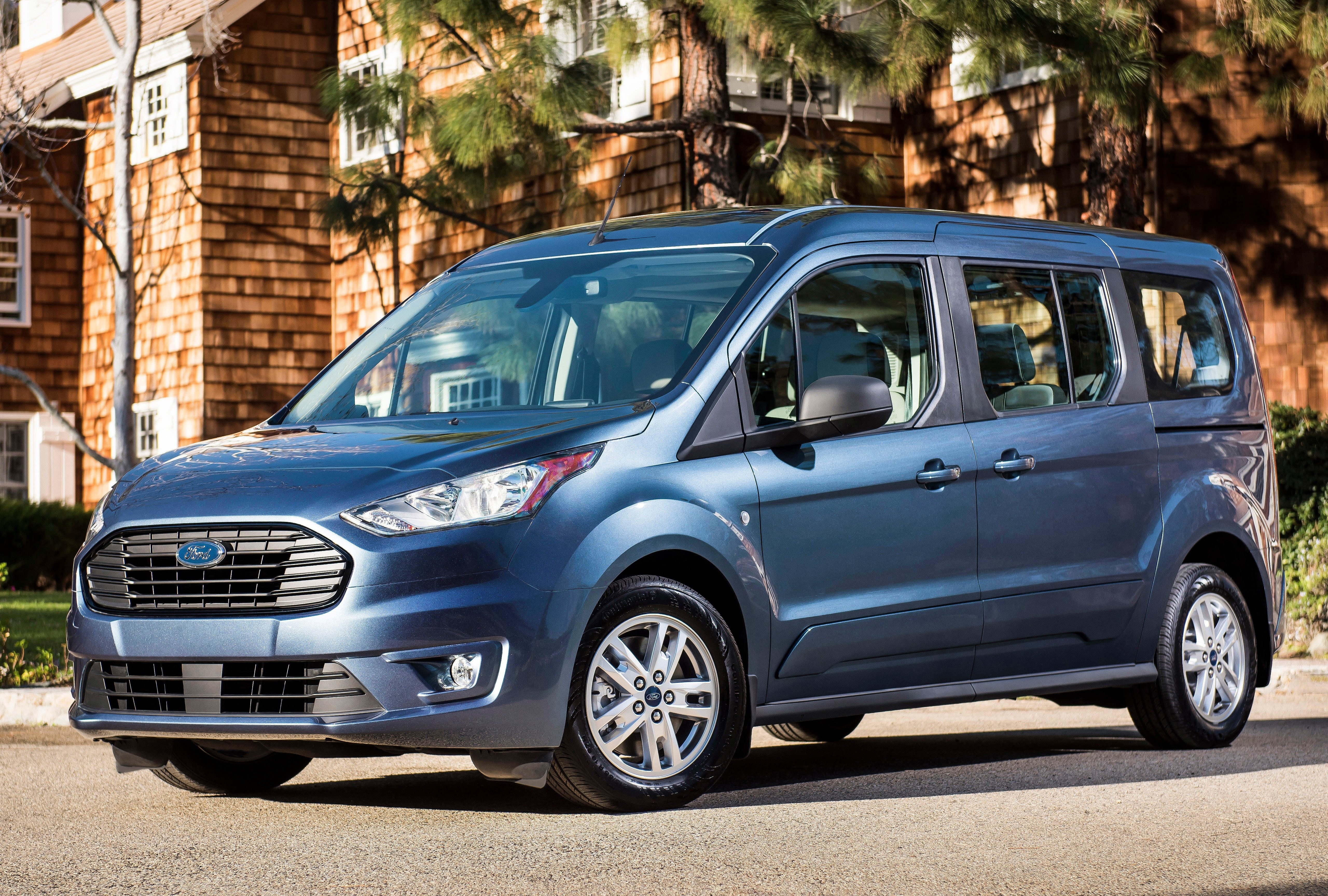 2013–2022 Ford Tourneo Connect