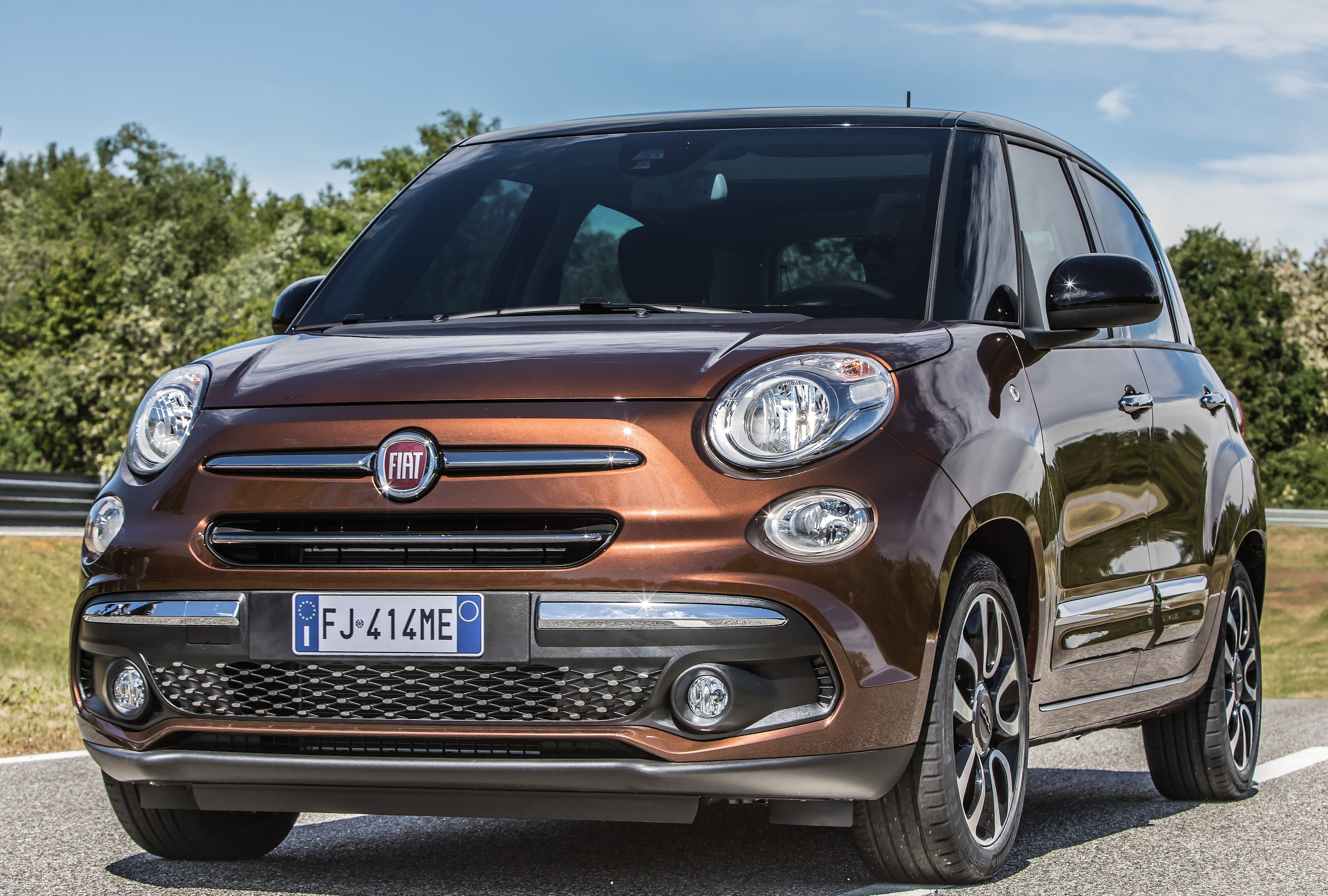 2012–2022 Fiat 500L